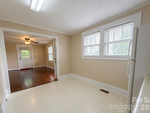 4th image of 1210 Wiscassett St