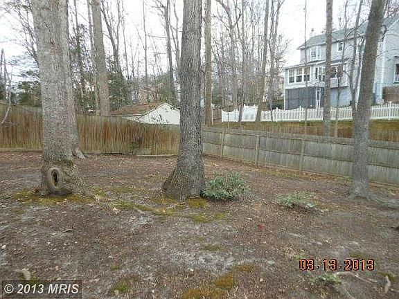 3rd image of 121 Ivywood Dr