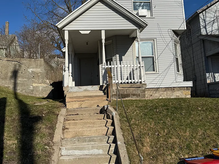 Front steps to unit