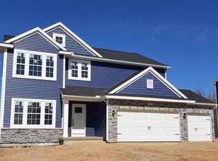 691 Sun Stone Dr SW, Byron Center, MI 49315