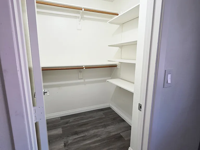4028 Zapotec Way — Photo 37
