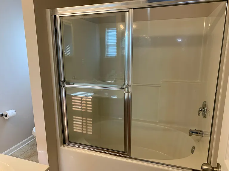 1105 Silvermoon Dr — Photo 15