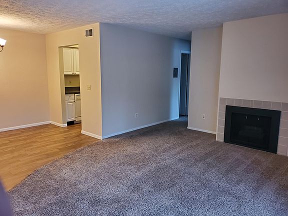 5th image of 1710 Chief Okemos Cir
