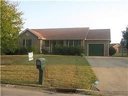 1st image of 302 Marys Oak Dr