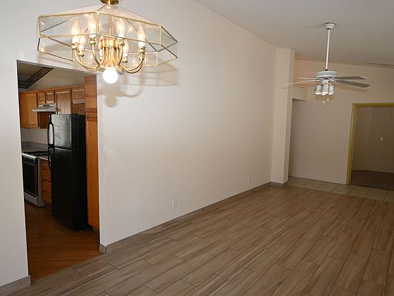 4th image of 1620 Leaning Pine Way
