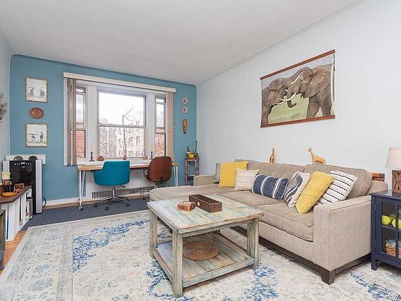 3rd image of 11031 73rd Rd APT 4P