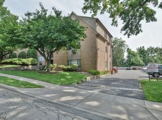 88 Boulevard APT 305, Passaic, NJ 07055