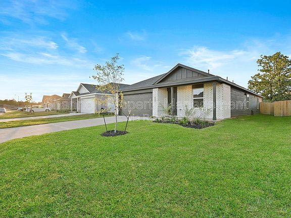 2nd image of 249 Douglas Hills Dr