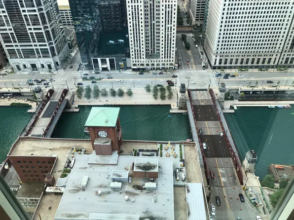 345 N La Salle Dr, Chicago, IL