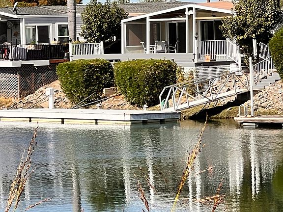 4th image of 141 Oxbow Marina Drive