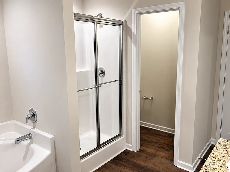 423 Kingsley View Rd — Photo 12