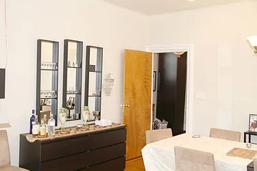 Rented by Metropolitan Brokers Inc.