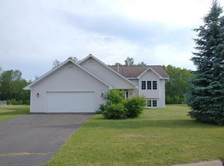 2334 Apple Ridge Dr, Duluth, MN 55811