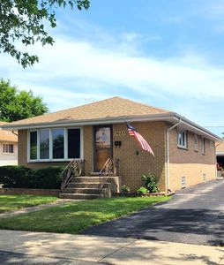 3623 Hawthorne St, Franklin Park, IL, 60131