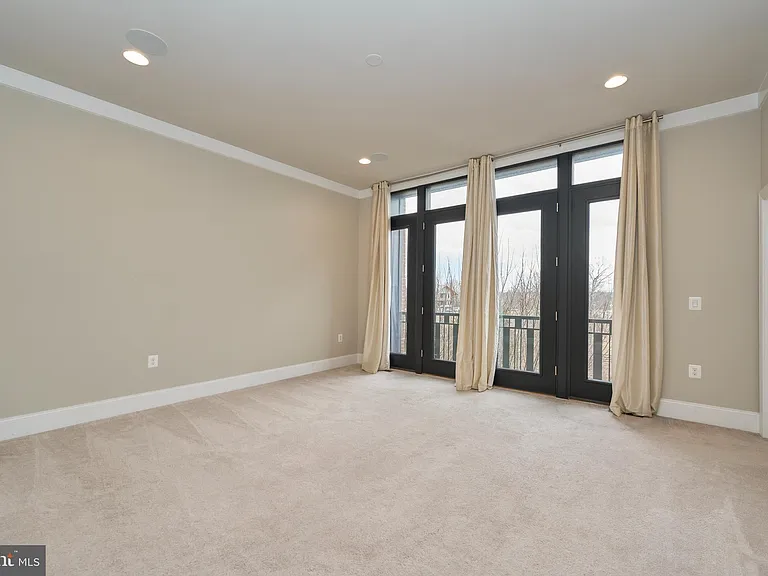 20442 Northpark Dr — Photo 24