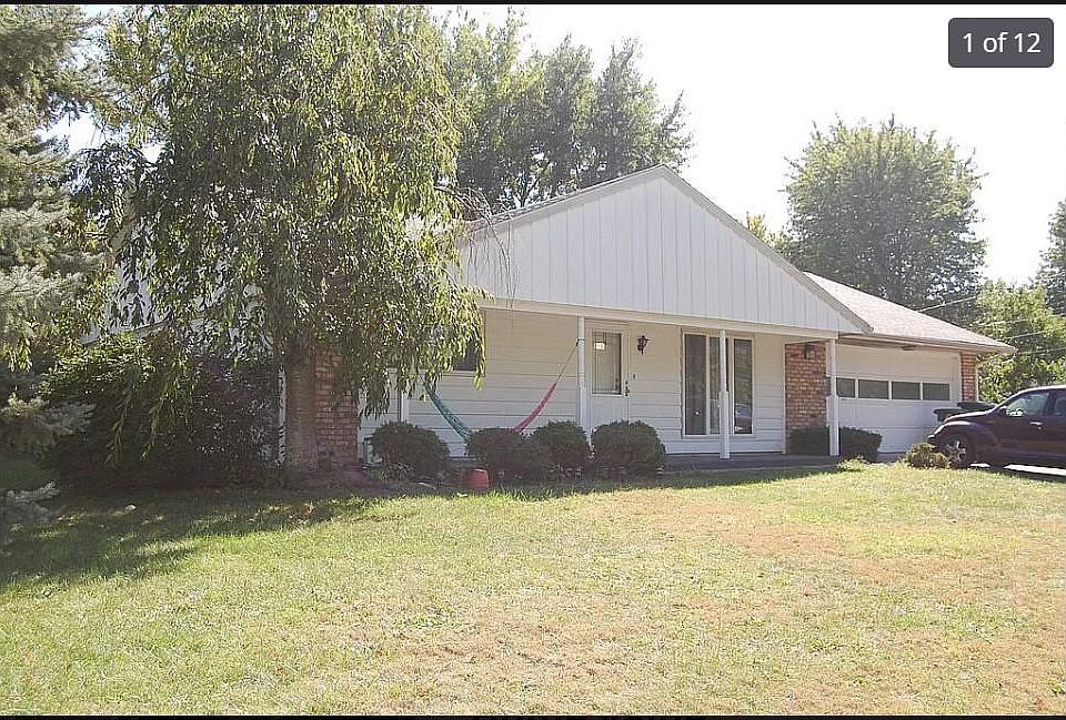1st image of 2601 W Lomax Ave
