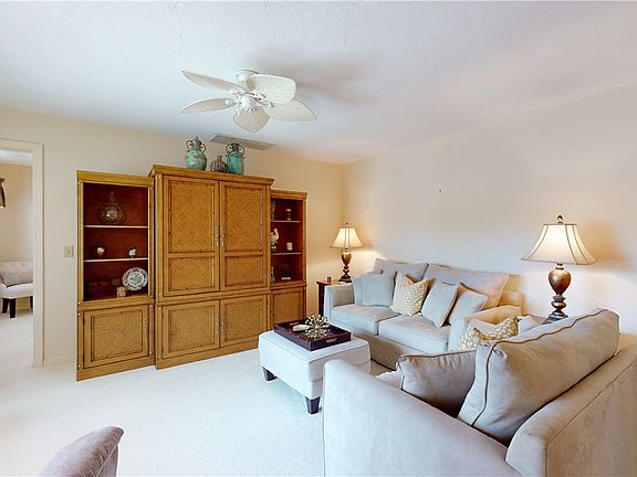 4th image of 605 Timber Ridge Trl SW APT 102