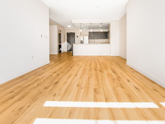 4th image of 1160 Mission St Unit 1903