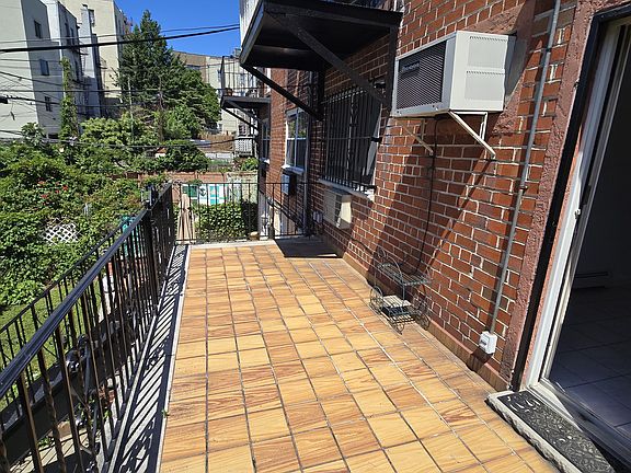 2nd image of 3240 36th St #1