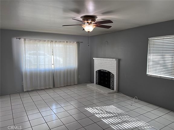 2nd image of 471 Laraine Dr