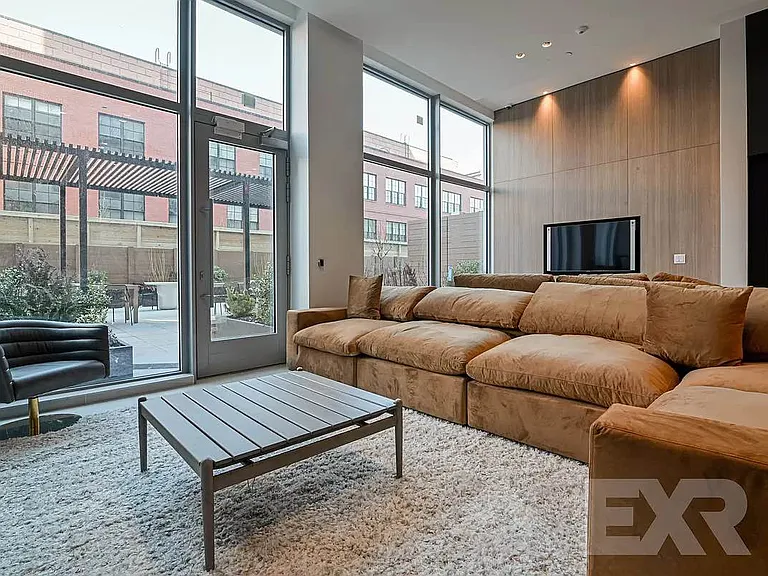 957 Atlantic Ave #608 — Photo 13