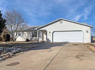 237 W Baldwyn Dr, Pueblo West, CO 81007