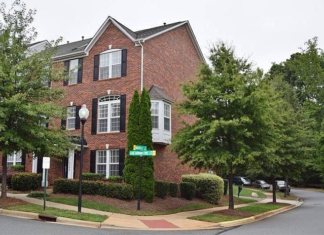 2nd image of 19206 Lake Norman Cove Dr