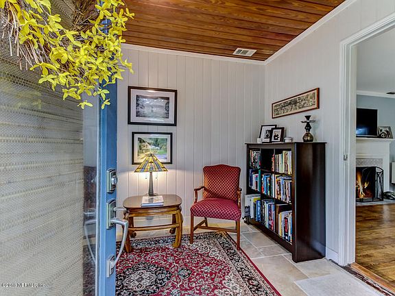 5th image of 1417 Menna St