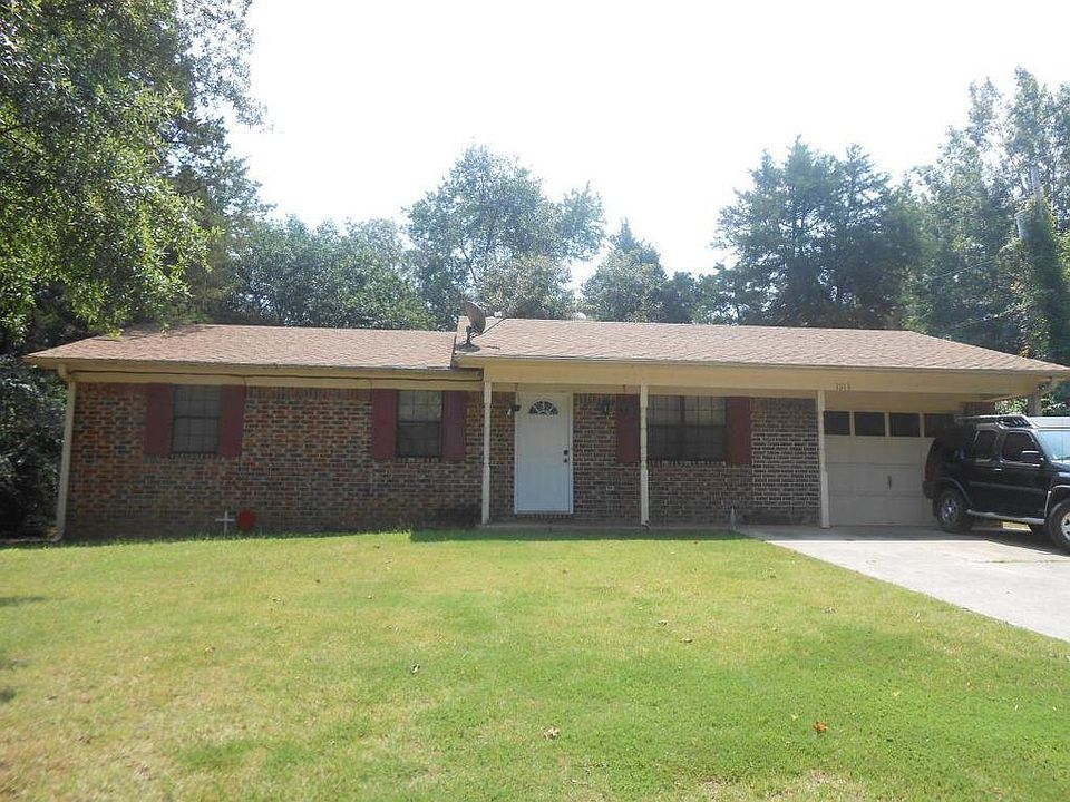 1st image of 1513 S Muskogee Ave