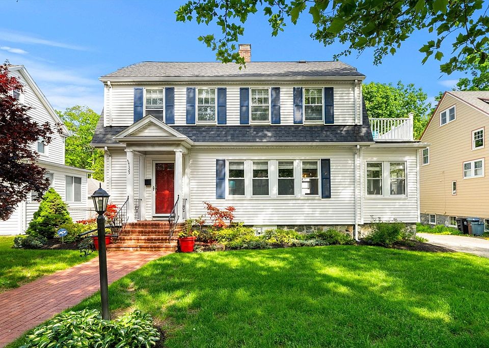 1st image of 525 Fellsway E