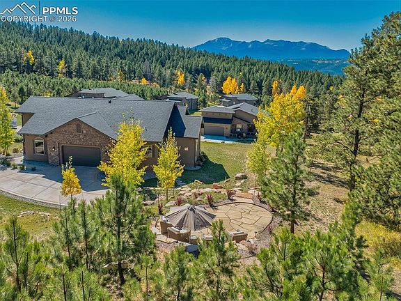 4th image of 1125 Highlands Ct