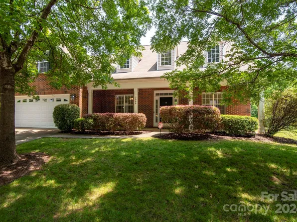 5908 Kirkwynd Commons Dr, Charlotte, NC 28278