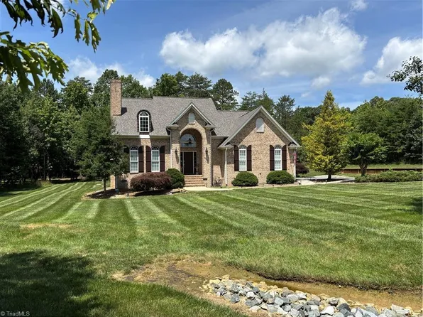 1301 Rose Of Sharon Ct, Pleasant Garden, NC 27313