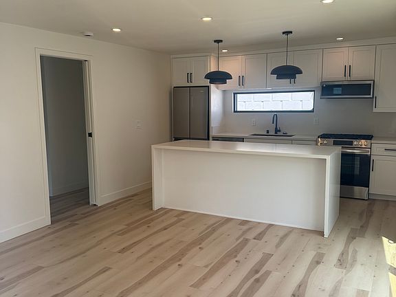 2nd image of 315 6th Ave #2
