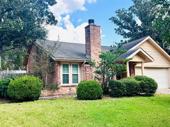 1903 Brushy Creek Dr, Sugar Land, TX 77478