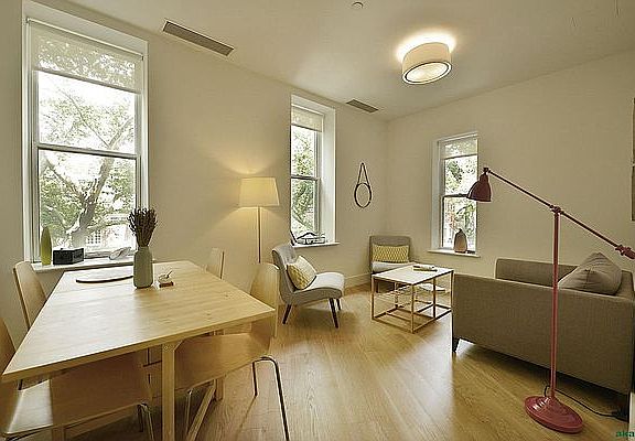 3rd image of 50 Orange St APT 3A