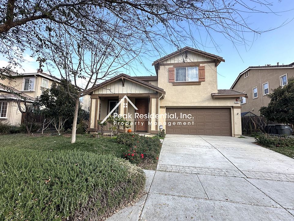 1st image of 2687 Coranado St