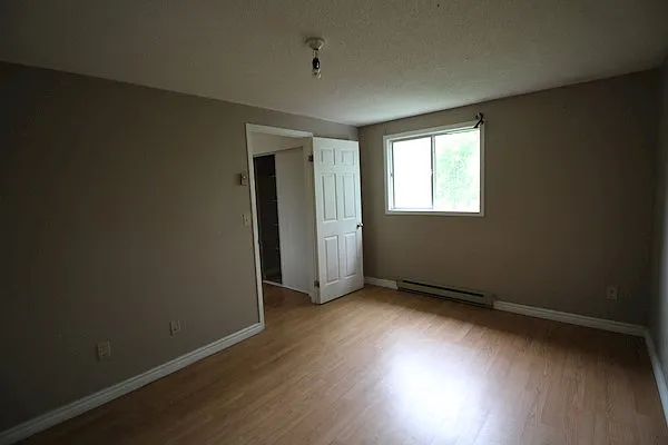 43 Albert St W #6 — Photo 6