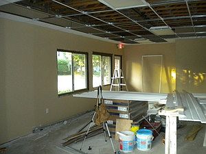 4th image of 24043 W Oak St