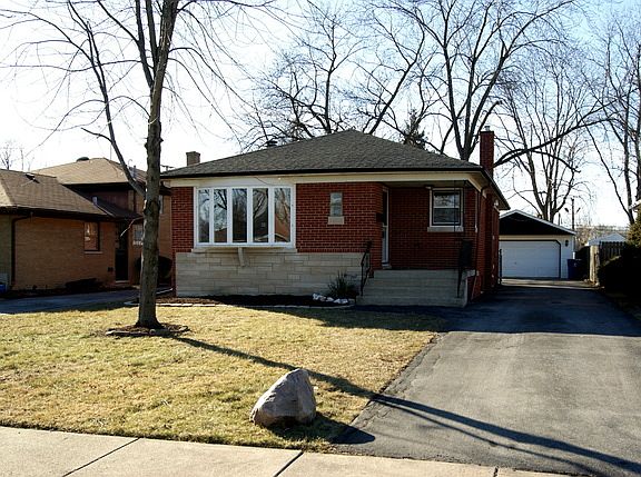 2nd image of 1494 Gordon Ave