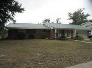102 Palm Ave, Pass Christian, MS 39571