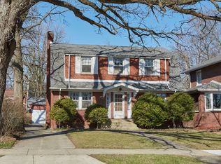 10636 S Seeley Ave, Chicago, IL