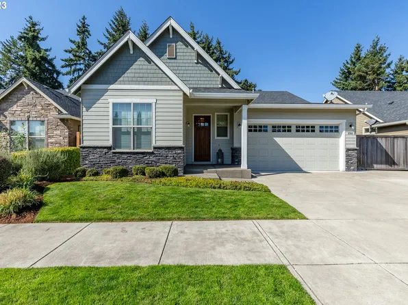 3744 Woodview Ave, Eugene, OR 97404