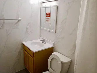 Rented by Century 21 New Golden Age Realty