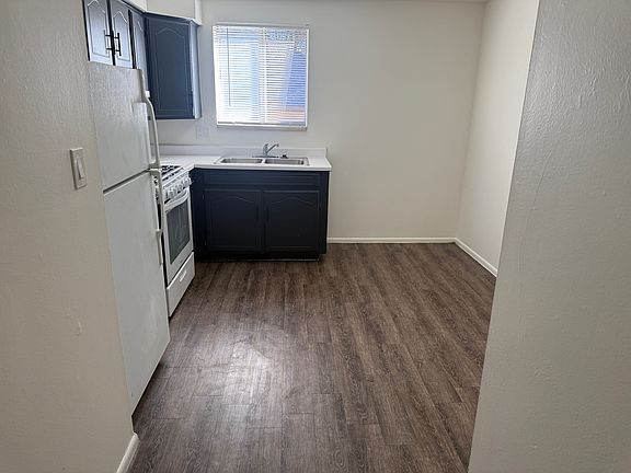 2nd image of 116 S 700 E