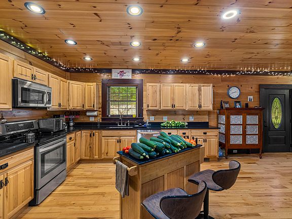 5th image of 5809 Twine Hollow Rd