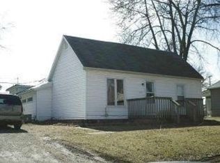 207 E Iowa St, Monroe, IA 50170