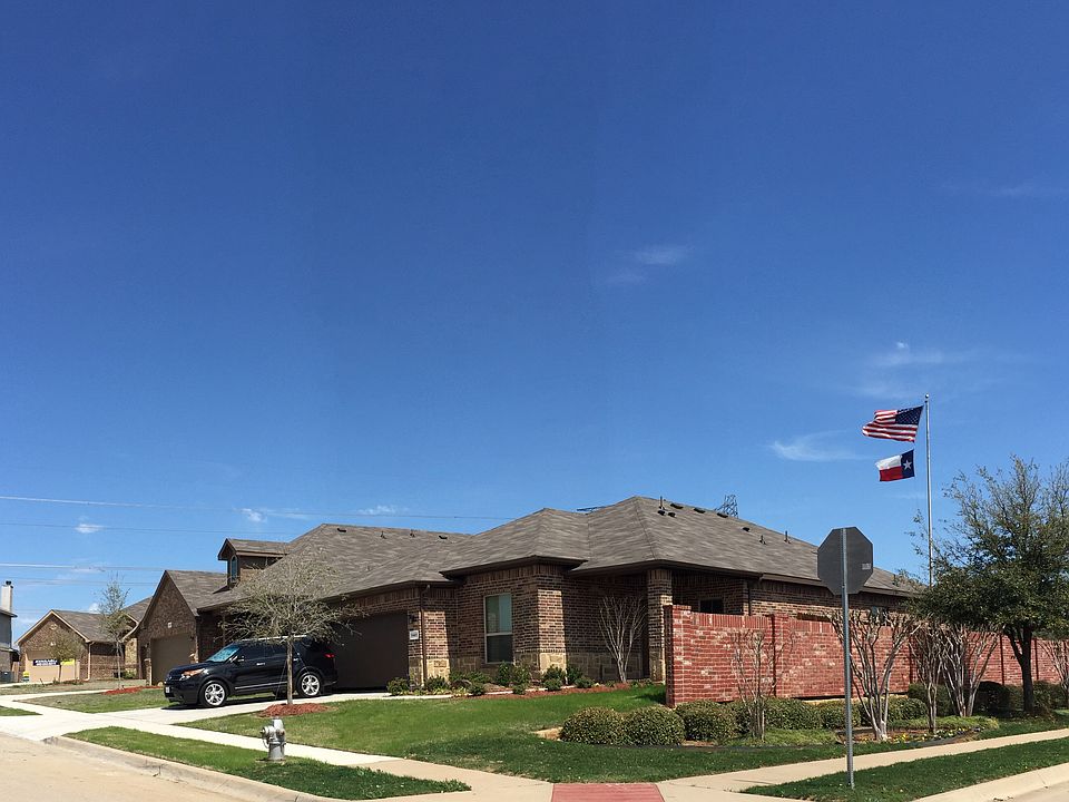 2nd image of 1441 Sierra Blanca Dr