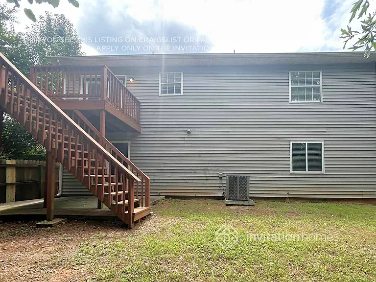 1614 Sweetgum Hl — Photo 18
