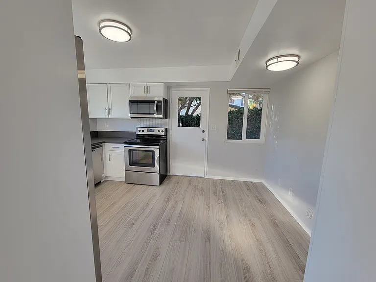 3724 Portofino Way — Photo 7